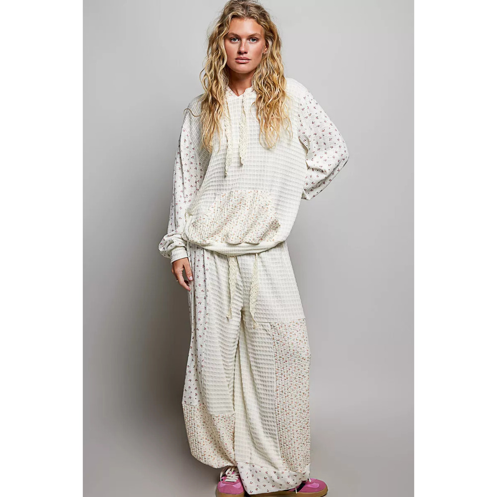 POL Patchwork Mixed Knit Wide Leg Pants - Picture 4 of 7
